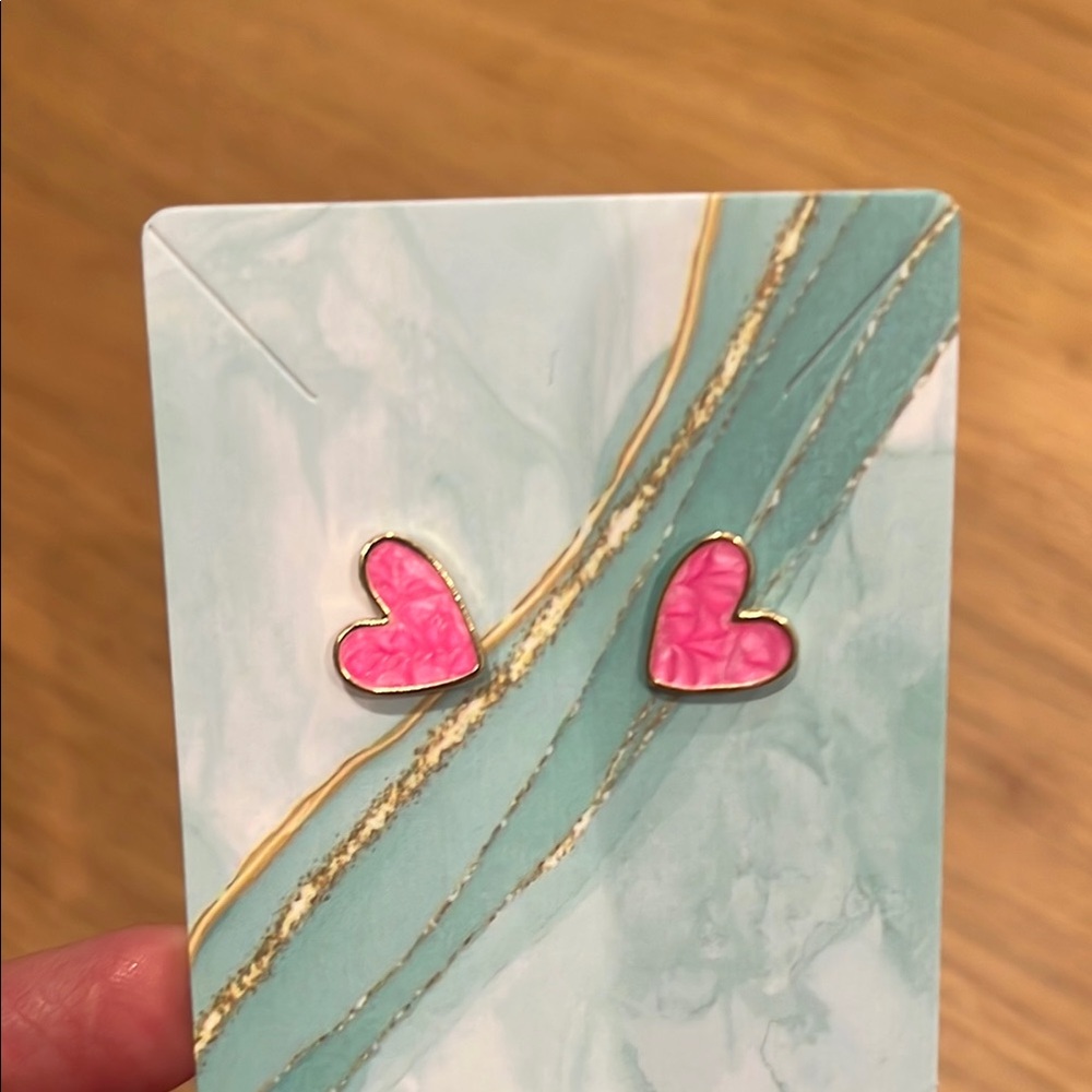 Heart themed bundle with wallet, earrings, ring, stickers and free gift! - Picture 2 of 7